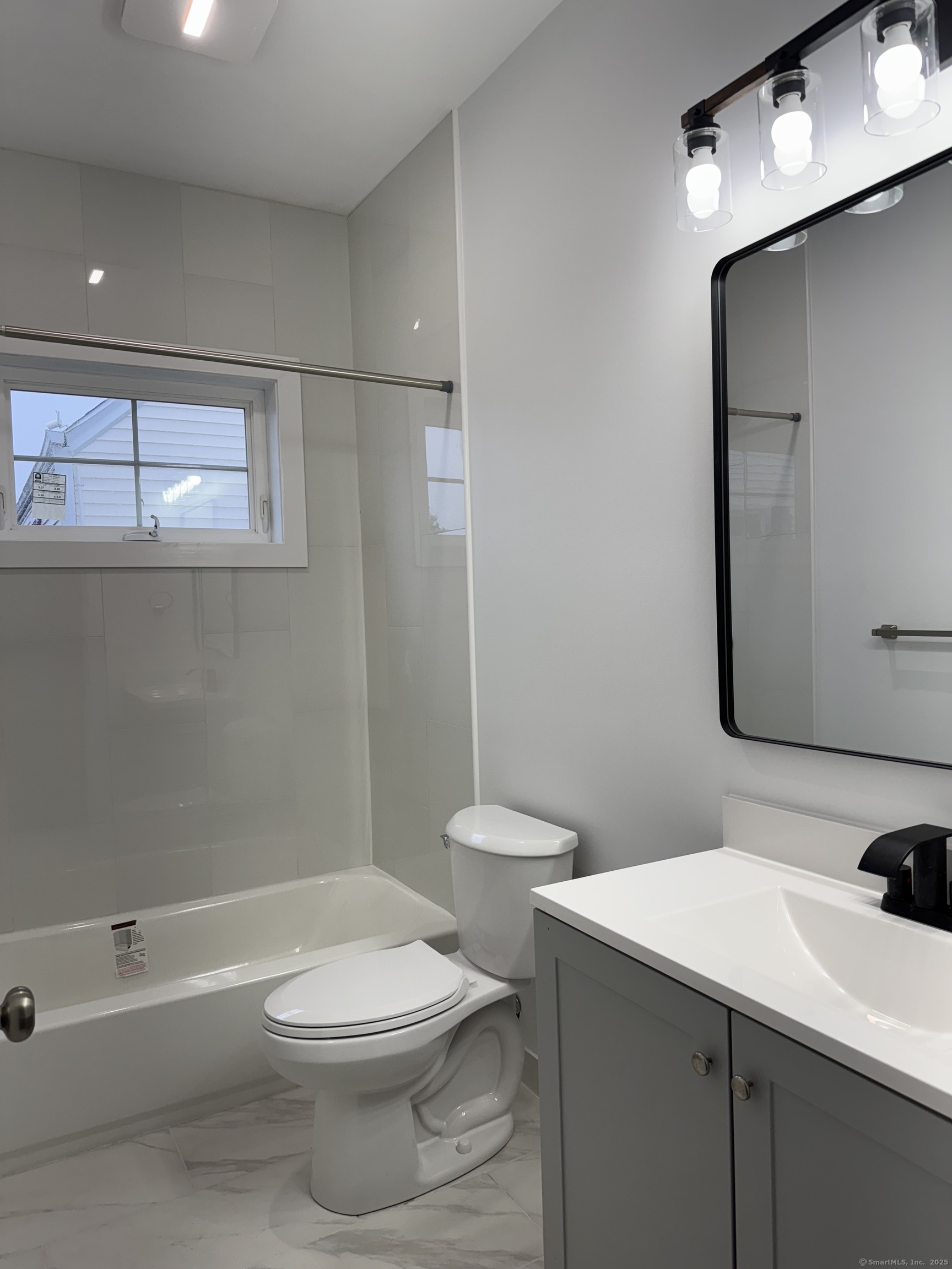 250 Dayton Road Bridgeport, CT 06606 - Photo 16 of 25