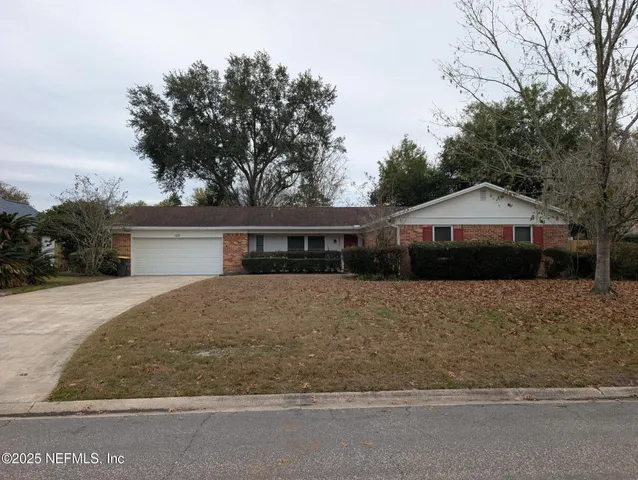 $270,000 | 4237 St Francis Circle, Jacksonville, FL 32210