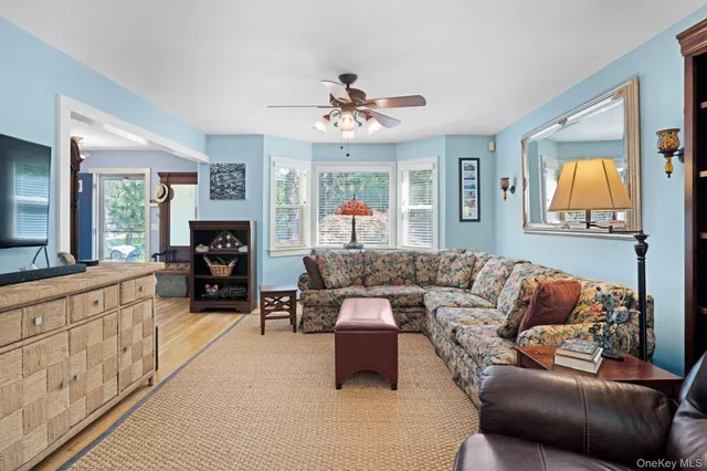 $999,000 | 20 Deborah Drive, Westhampton Beach, NY 11978