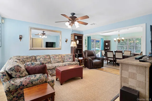 $999,000 | 20 Deborah Drive, Westhampton Beach, NY 11978