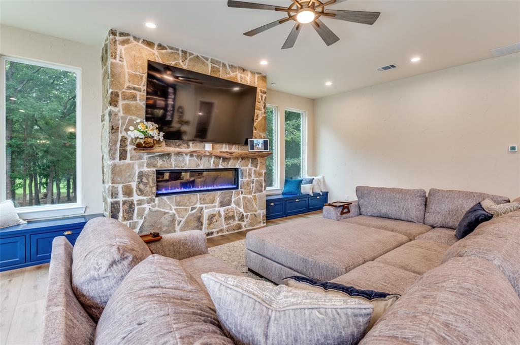 586 Rustic Oaks Road Combine, TX 75159 - Photo 12 of 39 Settle in and enjoy