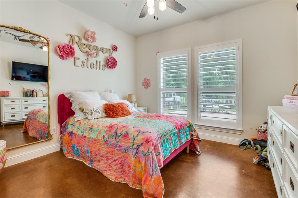 586 Rustic Oaks Road Combine, TX 75159 - Photo 23 of 39 Bedroom 2