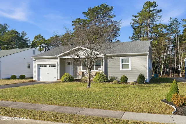 $449,000 | 5 Sheepshead Drive, Toms River, NJ 08757