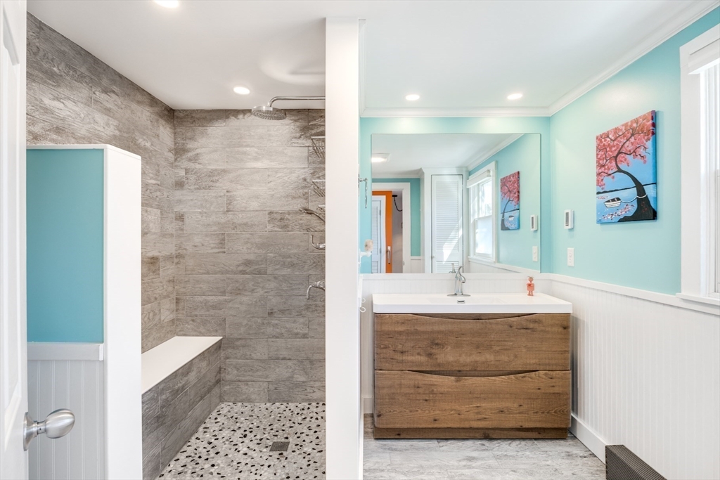 124 Ferry Road Falmouth, MA 02536 - Photo 26 of 42 Gallery Image 26