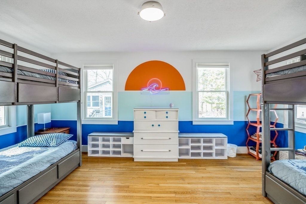 124 Ferry Road Falmouth, MA 02536 - Photo 29 of 42 Gallery Image 29