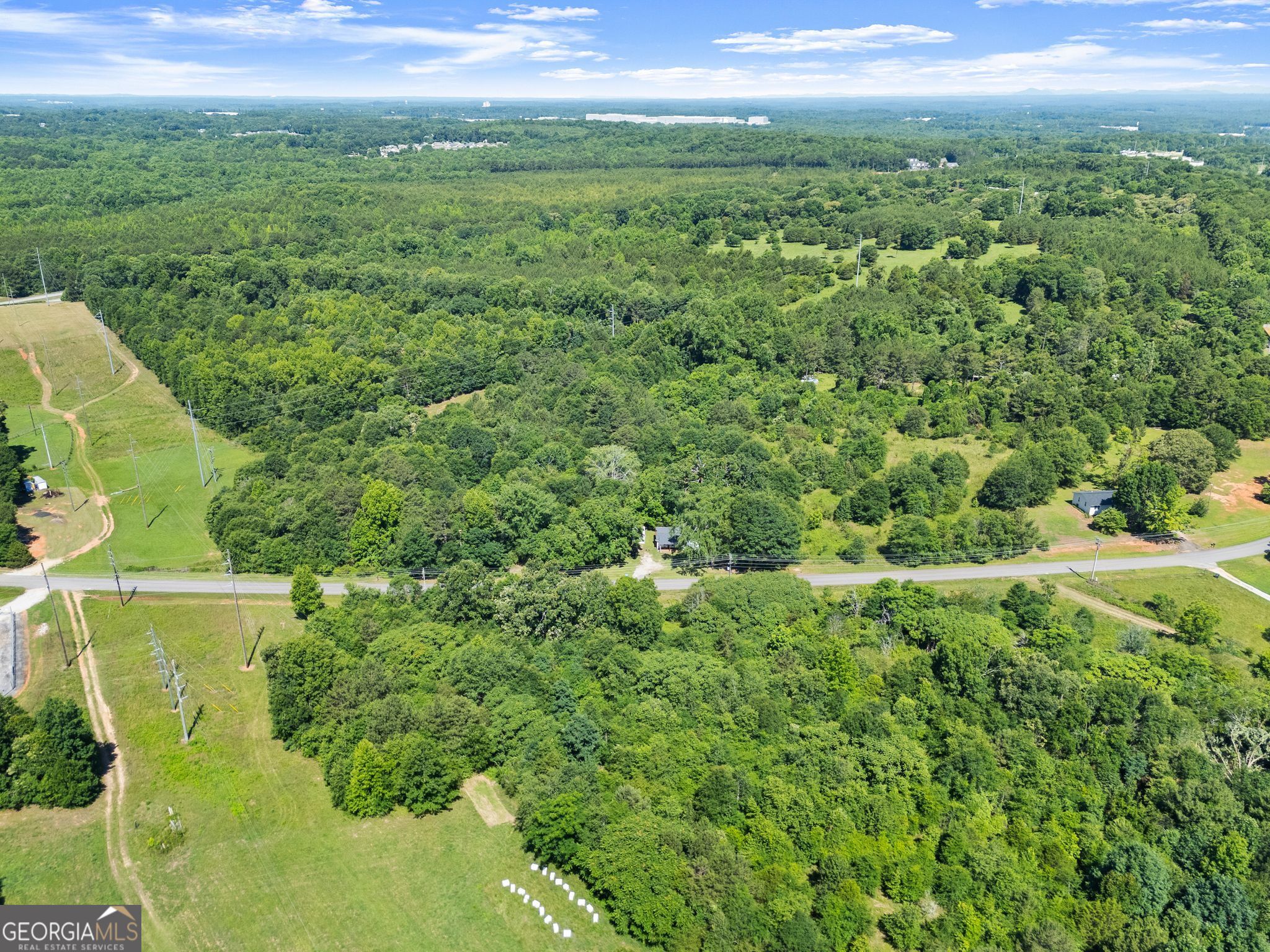 885 West E King Road Commerce, GA 30530 - Photo 6 of 8
