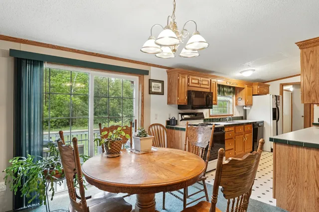 $270,000 | 14071 Shaner Avenue Northeast, Cedar Springs, MI 49319