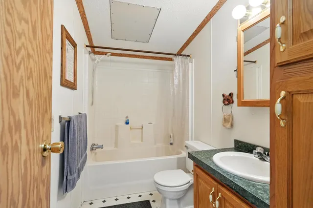 $270,000 | 14071 Shaner Avenue Northeast, Cedar Springs, MI 49319