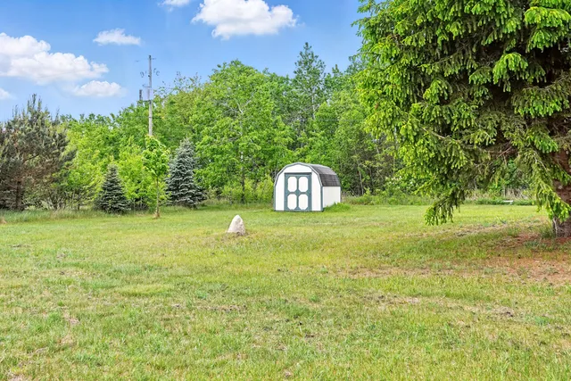 $270,000 | 14071 Shaner Avenue Northeast, Cedar Springs, MI 49319