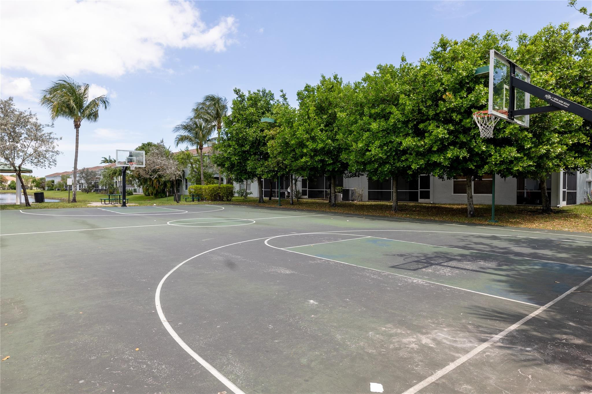 3199 Laurel Ridge Circle, Unit 3199 Riviera Beach, FL 33404 - Photo 41 of 44 a view of a basketball court