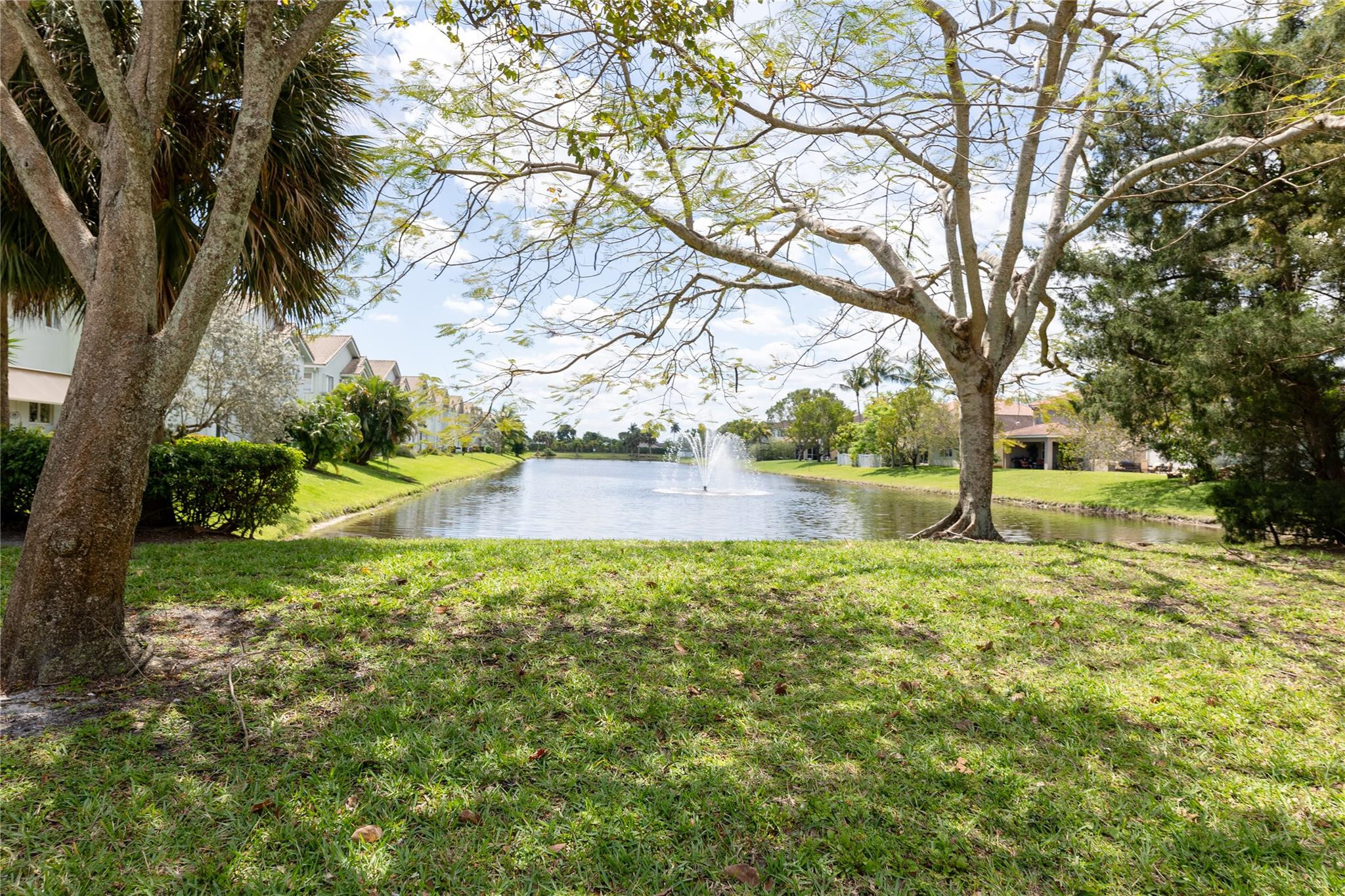 3199 Laurel Ridge Circle, Unit 3199 Riviera Beach, FL 33404 - Photo 44 of 44 a view of yard with tree