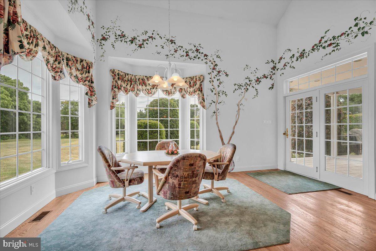 735 Hartford Road Moorestown, NJ 08057 - Photo 20 of 36 Breakfast Room