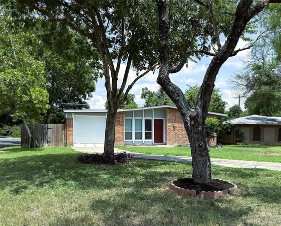 $1,800 | 7000 Bryn Mawr Cove, Austin, TX 78723