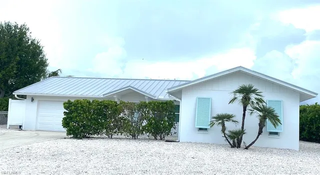 $3,500 | 4736 Spring Creek Drive, Bonita Springs, FL 34134