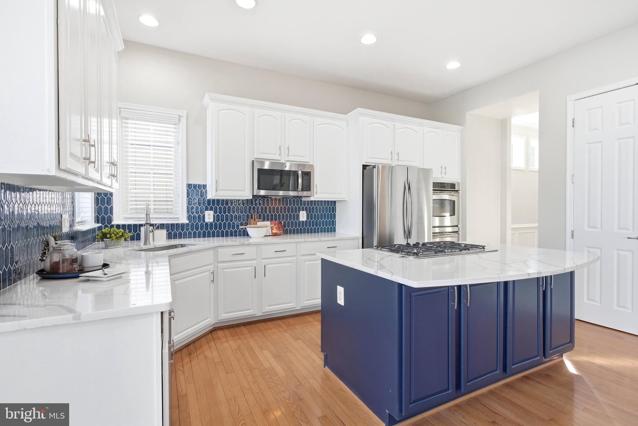 8322 Middle Ruddings Drive Lorton, VA 22079 - Photo 10 of 46