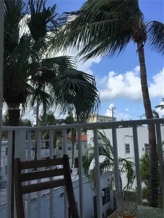 $1,800 | 900 Euclid Avenue, Unit 14, Miami Beach, FL 33139