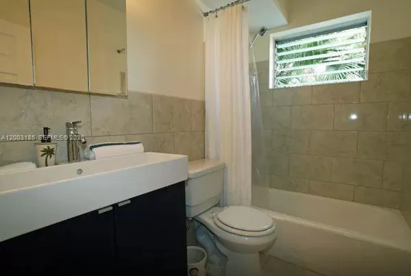 $1,800 | 900 Euclid Avenue, Unit 14, Miami Beach, FL 33139