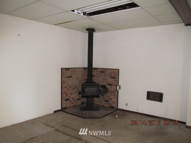 1035 Carroll Road Kelso, WA 98626 - Photo 11 of 14 Gallery Image 11