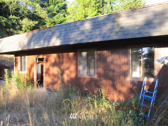 1035 Carroll Road Kelso, WA 98626 - Photo 6 of 14 Gallery Image 6