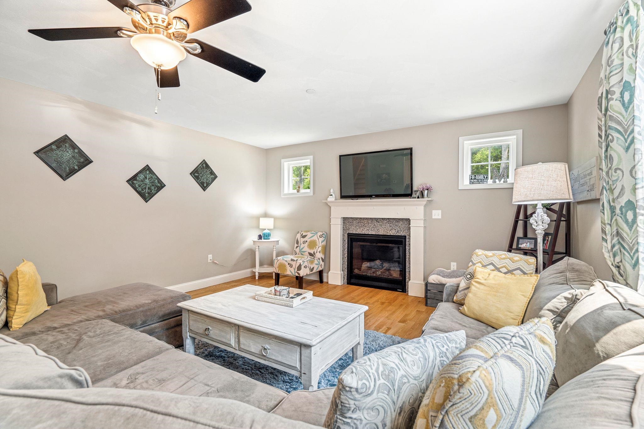 24 Isaac Foss Road Chester, NH 03036 - Photo 17 of 40