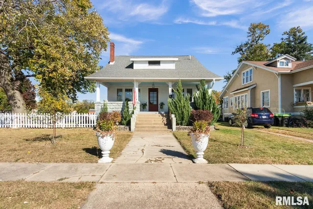 $159,900 | 525 West Ash Street, Chillicothe, IL 61523