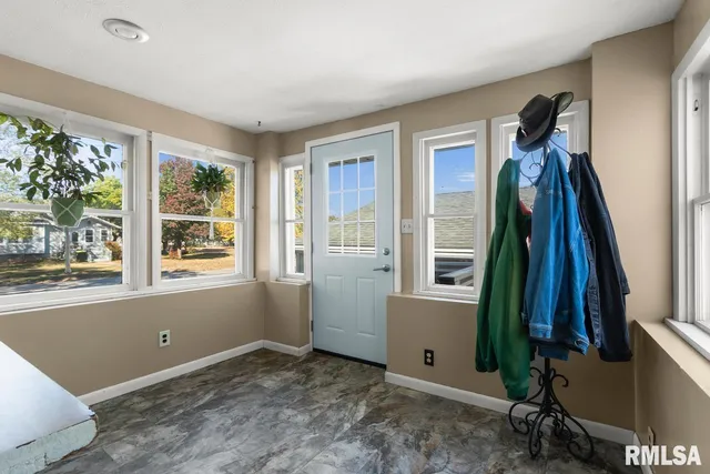 $159,900 | 525 West Ash Street, Chillicothe, IL 61523