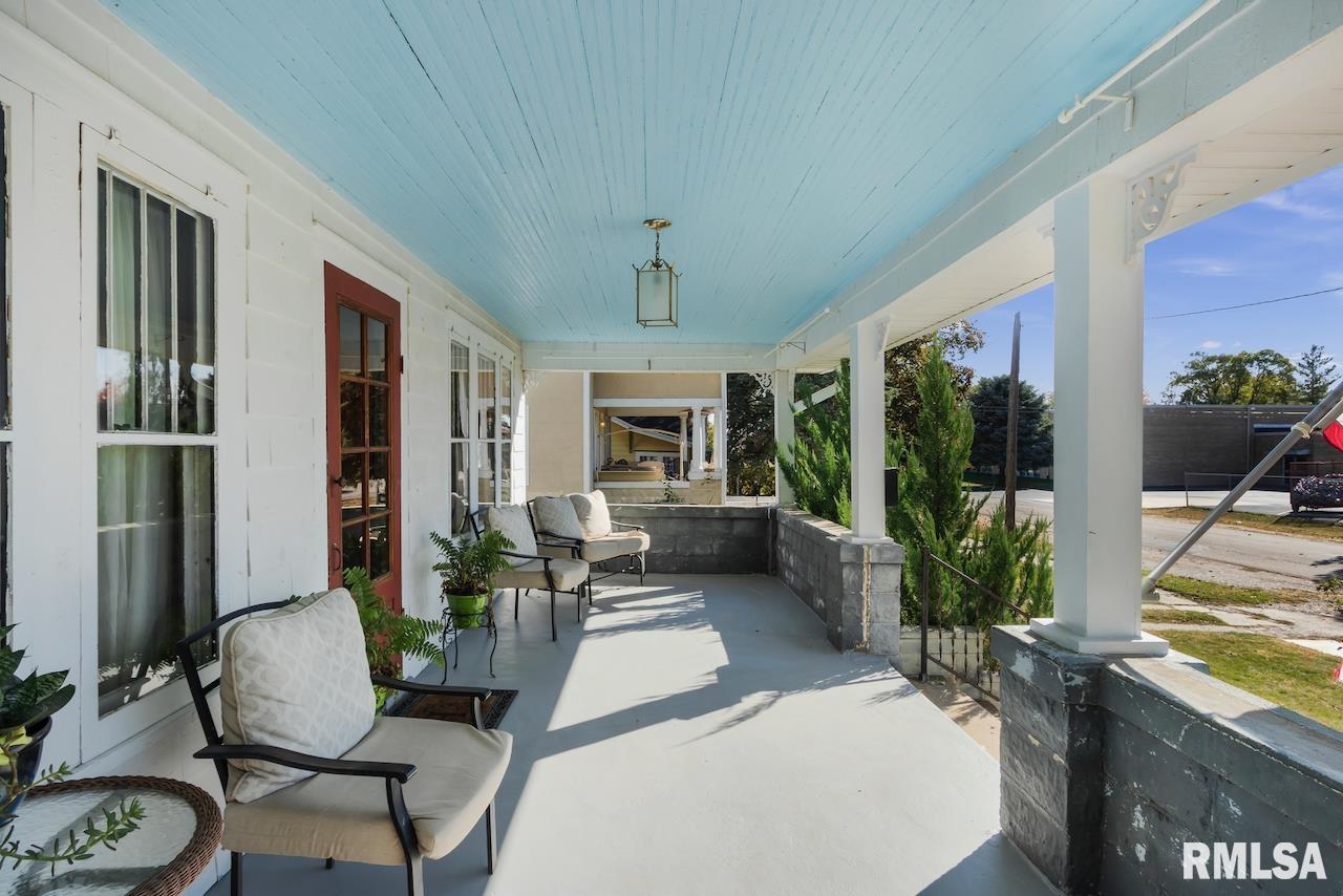 525 West Ash Street Chillicothe, IL 61523 - Photo 3 of 42