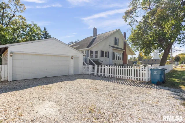 $159,900 | 525 West Ash Street, Chillicothe, IL 61523