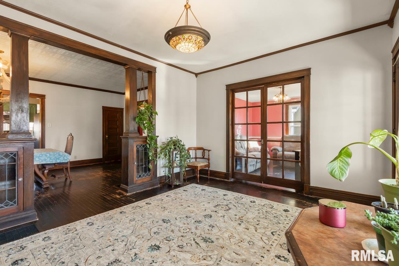 525 West Ash Street Chillicothe, IL 61523 - Photo 7 of 42