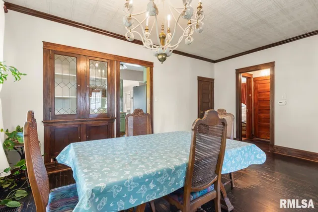 $159,900 | 525 West Ash Street, Chillicothe, IL 61523