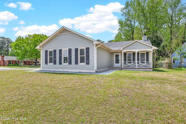 $260,000 | 110 Stone Court, Jacksonville, NC 28540