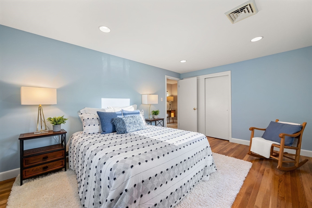 112 Dalton Road Belmont, MA 02478 - Photo 17 of 41 Gallery Image 17