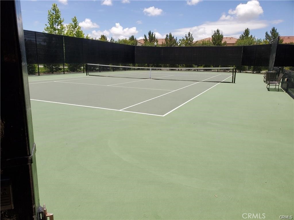 175 Overbrook Irvine, CA 92620 - Photo 24 of 25