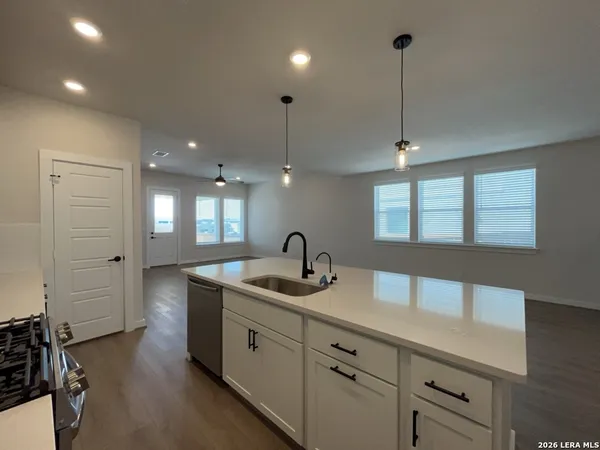 $2,875 | 5958 Edna Point, New Braunfels, TX 78130