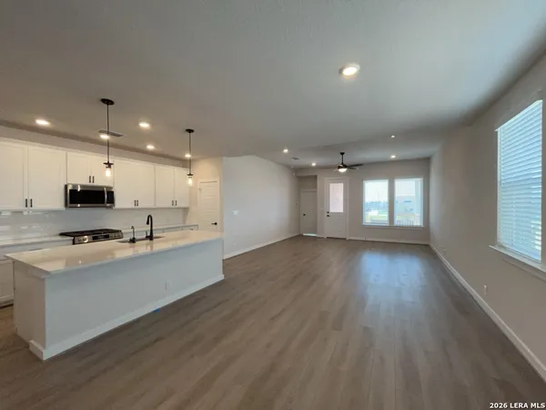 $2,875 | 5958 Edna Point, New Braunfels, TX 78130