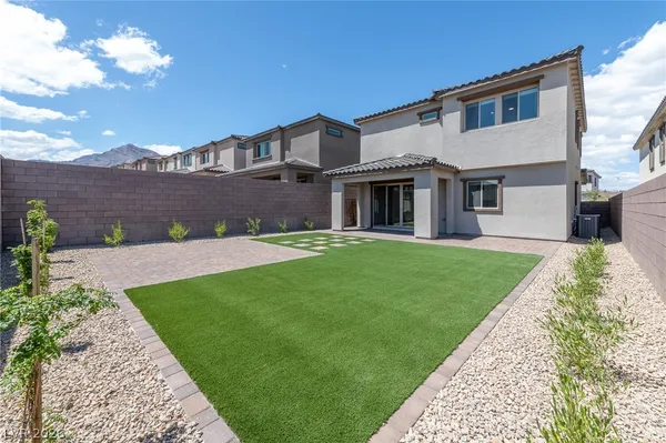$3,350 | 12059 Arrebol Avenue, Las Vegas, NV 89138