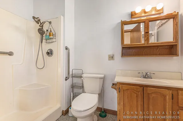 $189,900 | 428 West Walnut Street, Hastings, MI 49058