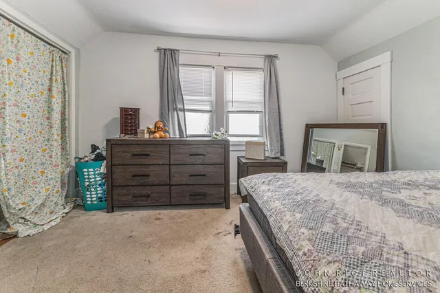 $199,900 | 428 West Walnut Street, Hastings, MI 49058