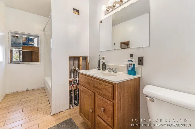 $189,900 | 428 West Walnut Street, Hastings, MI 49058