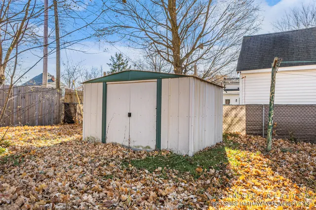 $189,900 | 428 West Walnut Street, Hastings, MI 49058