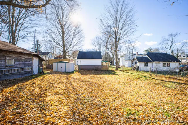 $199,900 | 428 West Walnut Street, Hastings, MI 49058