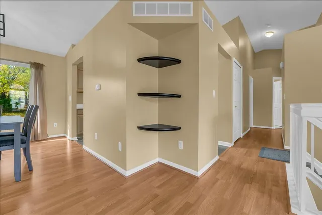 $299,900 | 5754 Lockwood Drive, Waterford, MI 48329