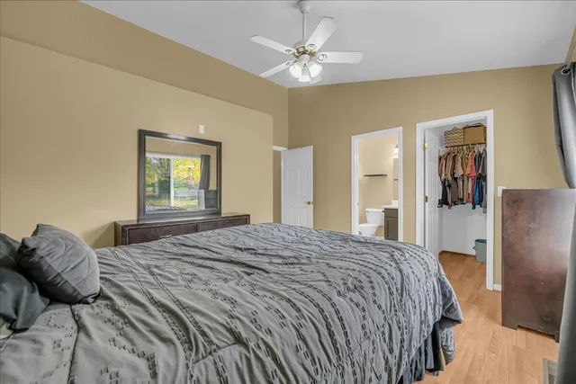 $299,900 | 5754 Lockwood Drive, Waterford, MI 48329