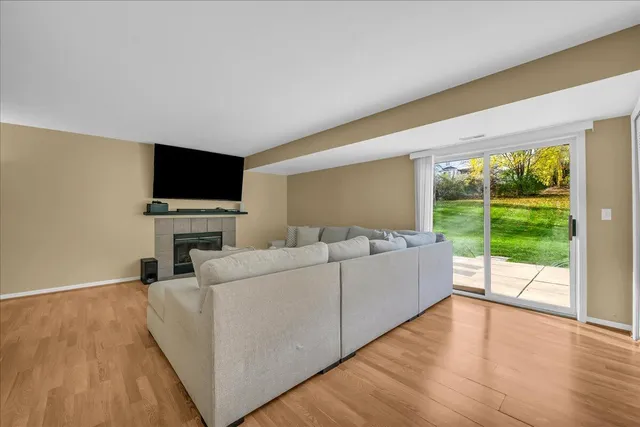 $299,900 | 5754 Lockwood Drive, Waterford, MI 48329