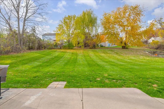 $299,900 | 5754 Lockwood Drive, Waterford, MI 48329