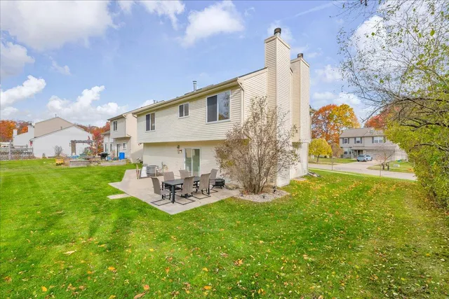 $299,900 | 5754 Lockwood Drive, Waterford, MI 48329