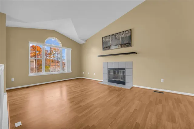 $299,900 | 5754 Lockwood Drive, Waterford, MI 48329