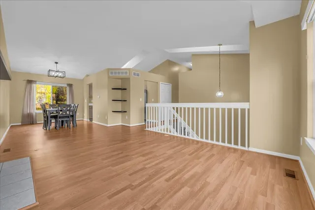 $299,900 | 5754 Lockwood Drive, Waterford, MI 48329