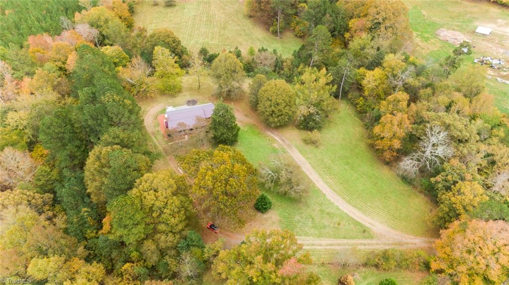 345 McClamrock Road Mocksville, NC 27028 - Photo 4 of 38 Gallery Image 4