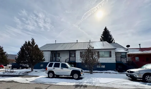 $500,000 | 1613 West Sage Street, Evanston, WY 82930